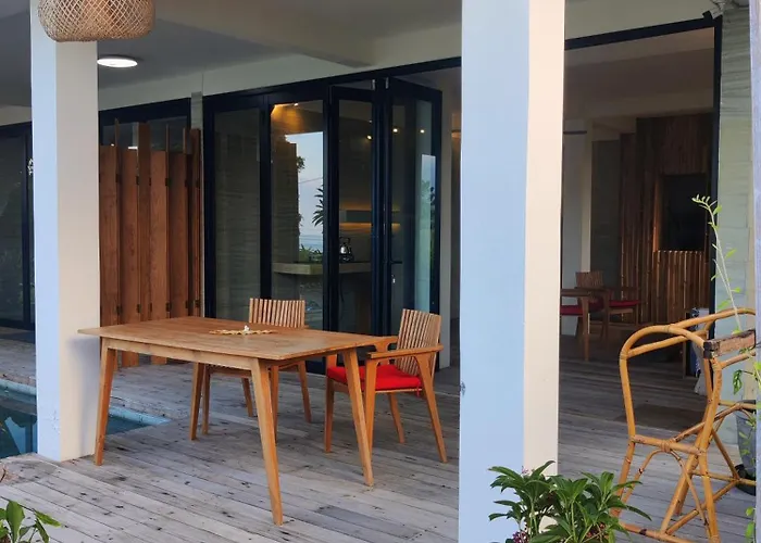 アパート Joglo Apong Beachfront Tegallengah