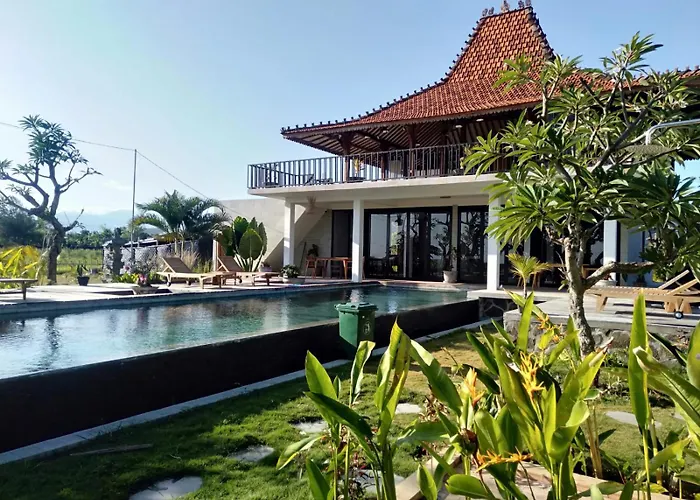 アパート Joglo Apong Beachfront Tegallengah