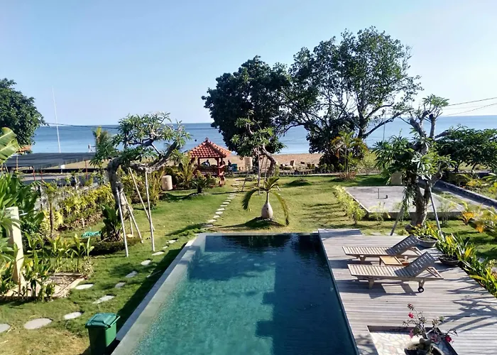 アパート Joglo Apong Beachfront