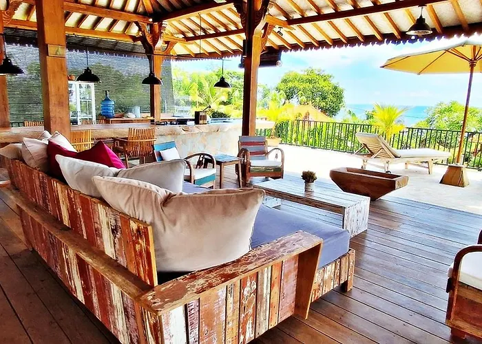 アパート Joglo Apong Beachfront